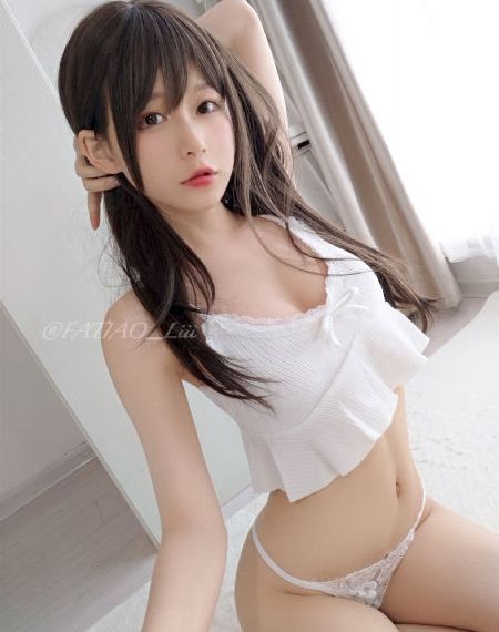 26岁的女高中生