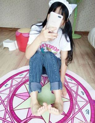 小女孩们在线观看完整免费法剧